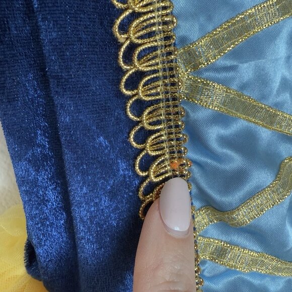 Snow White Costume Girls Size 5 Dress Up Princess Halloween Disney Party Travel - Picture 7 of 9